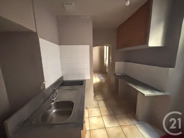 Appartement à louer ESTAGEL